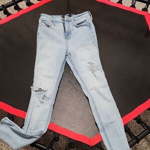 Hollister Ultra High Rise Super Skinny Size 1. #5